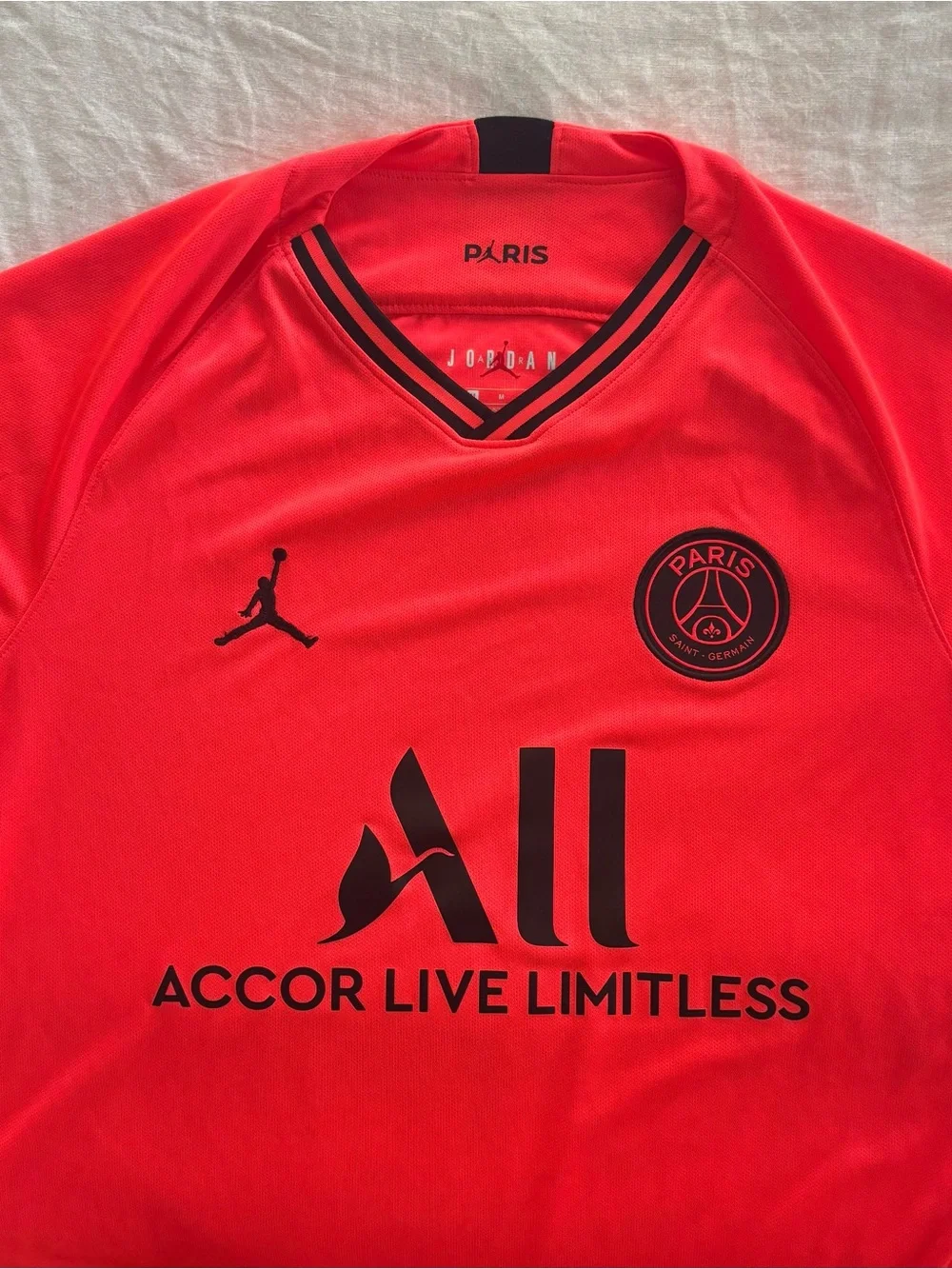 Paris Saint Germain Air Jordan 2019-2020 Away Soccer Jersey Men’s Medium